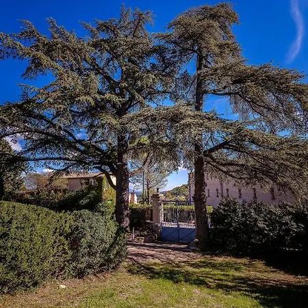 En Provence- Saint Marc Pensionat 4*