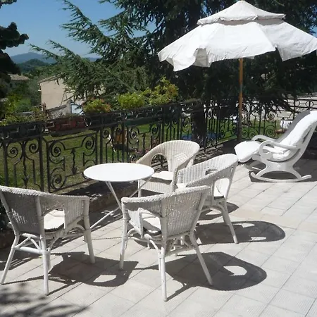 En Provence- Saint Marc Pensión 4*