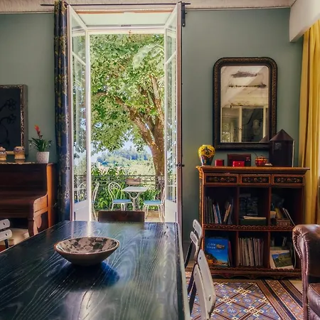 En Provence- Saint Marc Pensión 4*