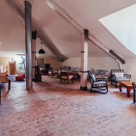 Pensión En Provence- Saint Marc 4*