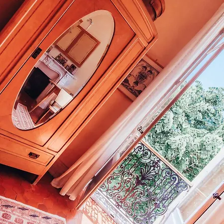 En Provence- Saint Marc Pensionat