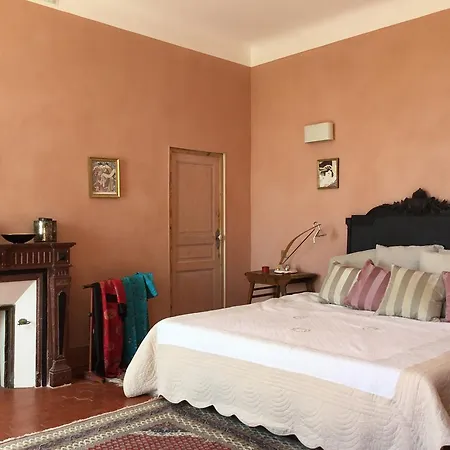 Pensión En Provence- Saint Marc Forcalquier