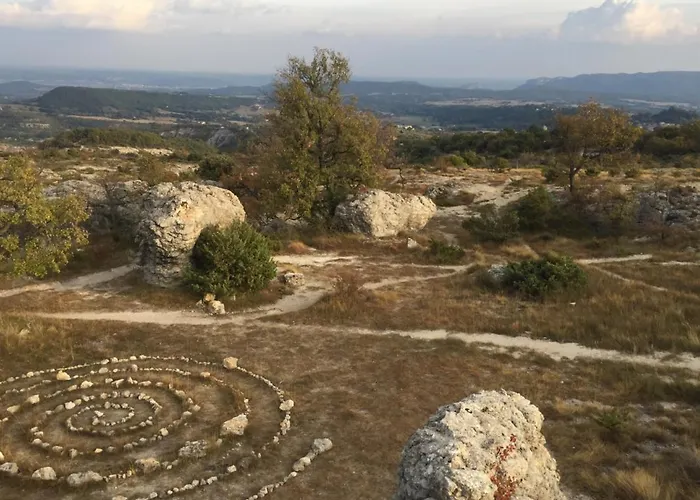 בית הארחה En Provence- Saint Marc פורקלקייה