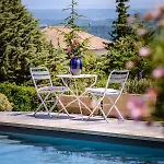 En Provence- Saint Marc 4*
