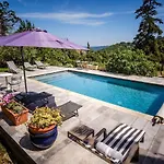 En Provence- Saint Marc Gasthof 4*