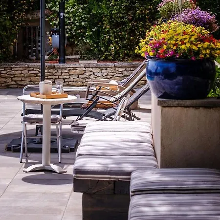 En Provence- Saint Marc Penzion 4*