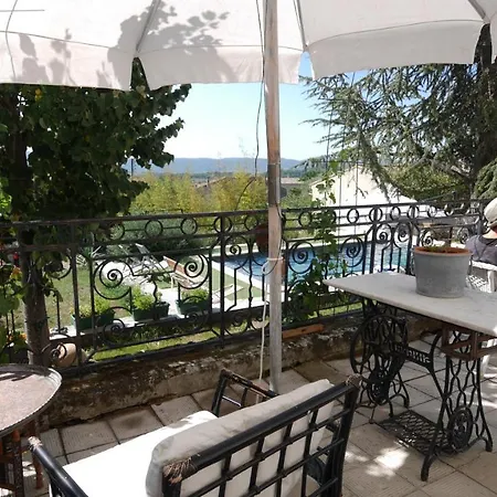 En Provence- Saint Marc Πανσιόν