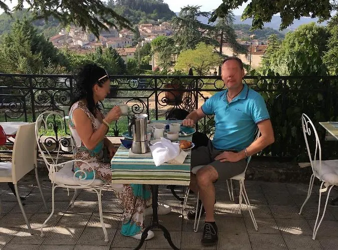 En Provence- Saint Marc Guest house Forcalquier