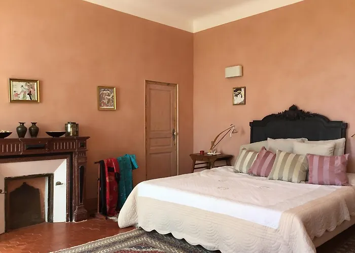 Gasthuis En Provence- Saint Marc Forcalquier