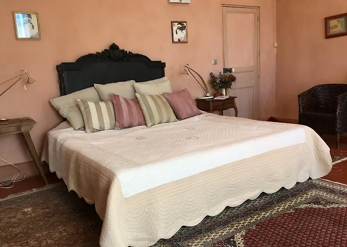 En Provence- Saint Marc Guest house